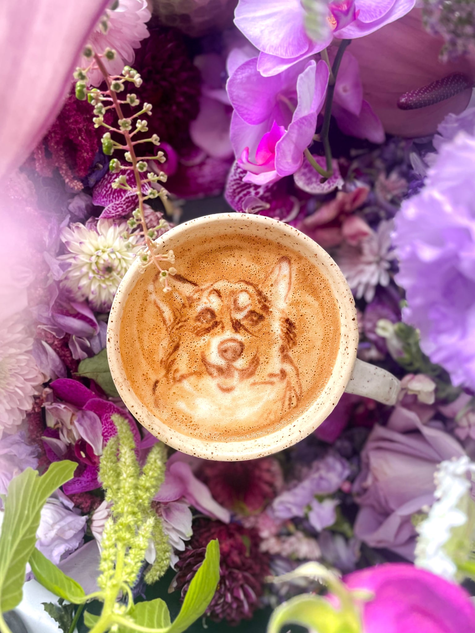 Latte Pet Portrait- Floral Bouquet