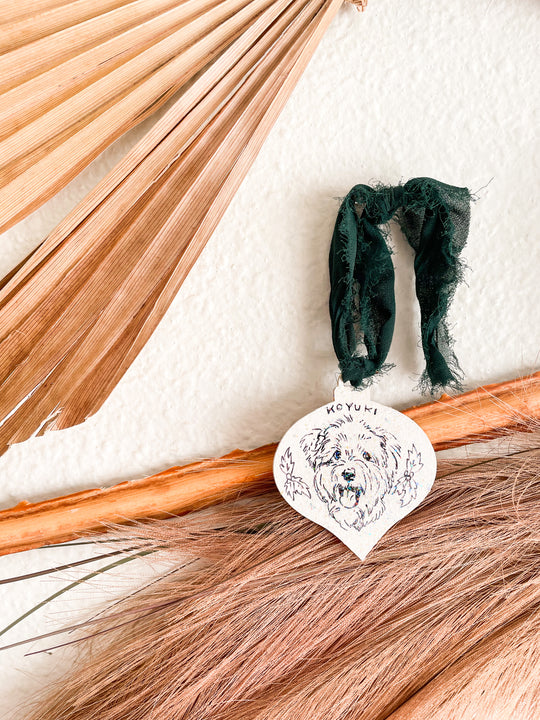 Pawliday Ornaments - Wood (Drop)
