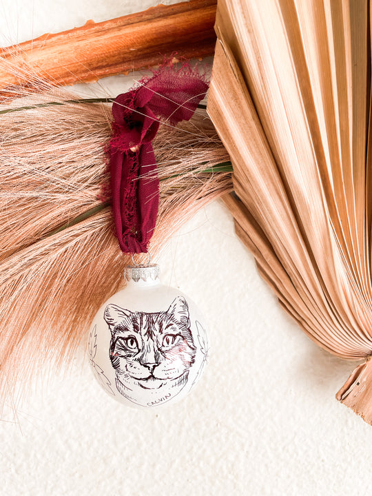Pawliday Ornaments - Glass